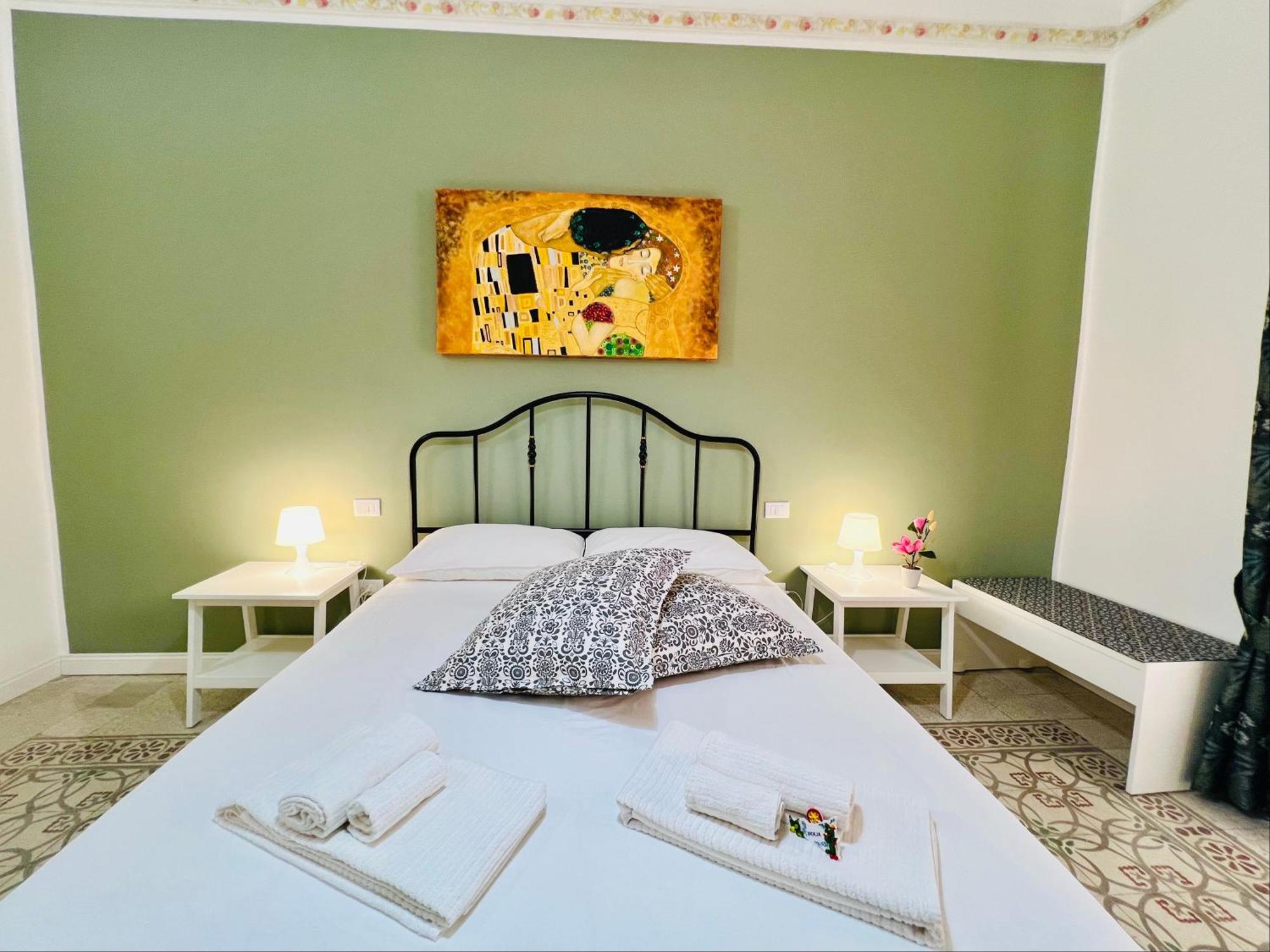 Hotel Domus Livi Cinisi Esterno foto