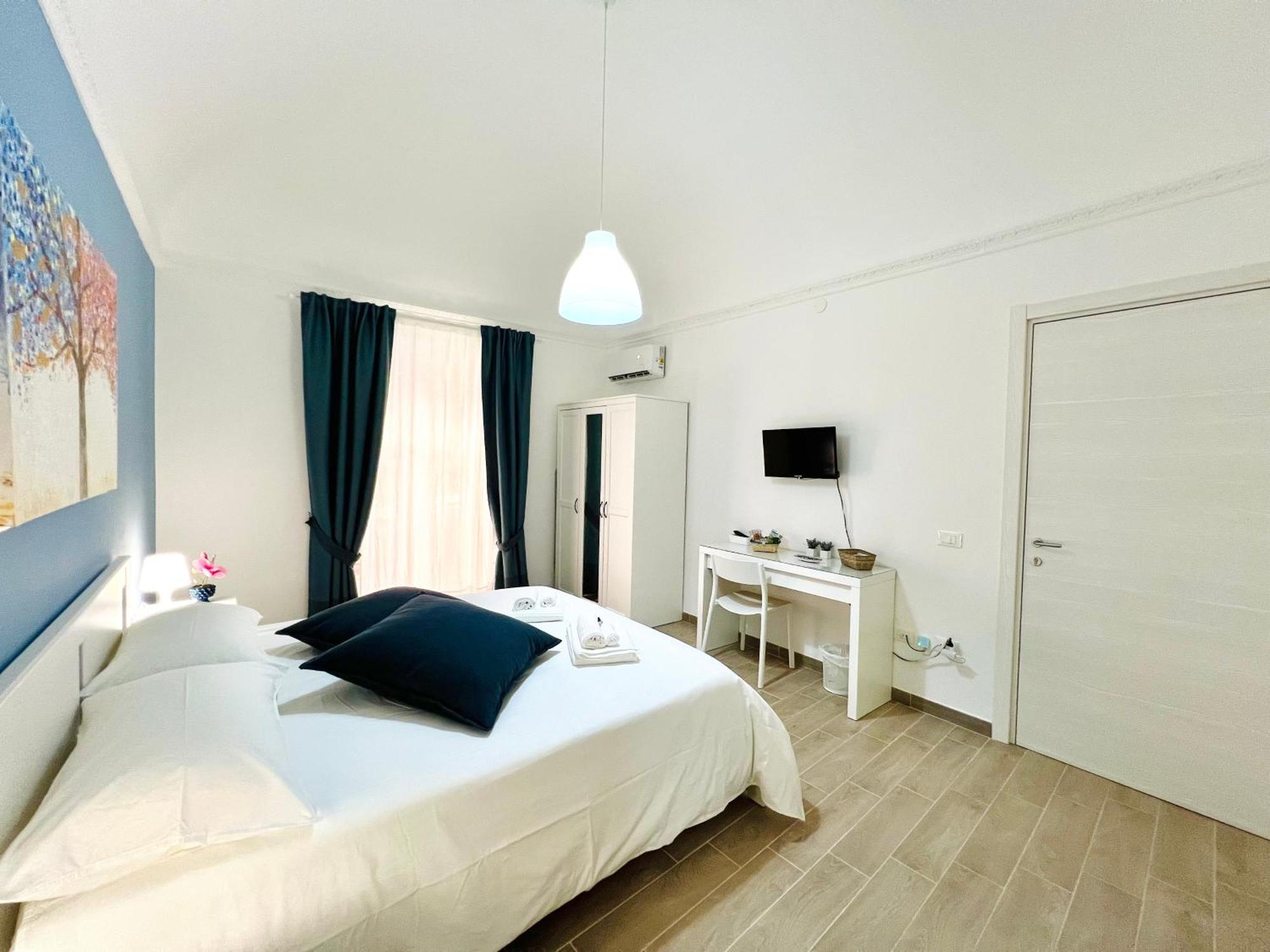 Hotel Domus Livi Cinisi Esterno foto